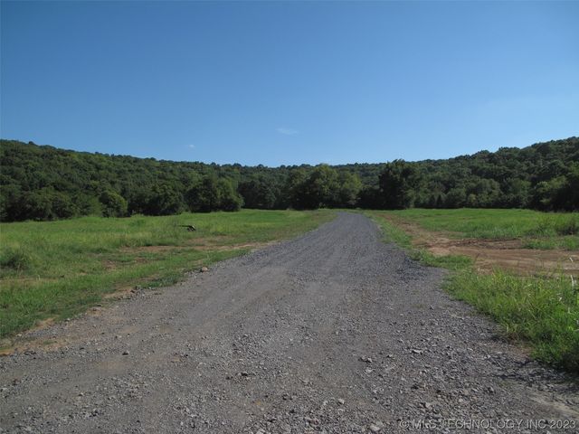 6 W  River Rd, Fort Gibson, OK 74434