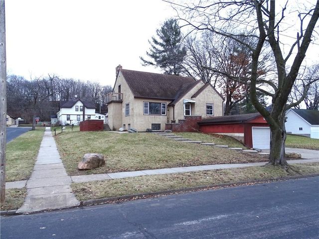 415 East Montgomery Street, Durand, WI 54736