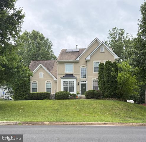 14880 Grassy Knoll Ct, Woodbridge, VA 22193