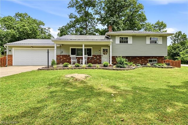 1595 Lincoln Ave, Brunswick, OH 44212