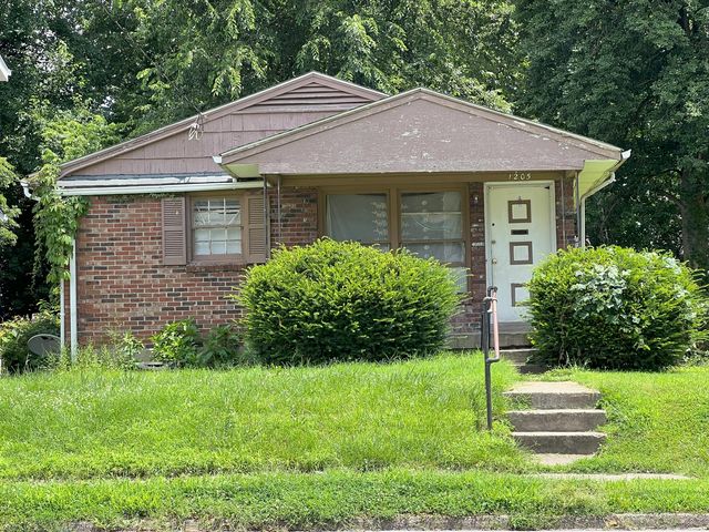 1205 Cecil Ave, Louisville, KY 40211