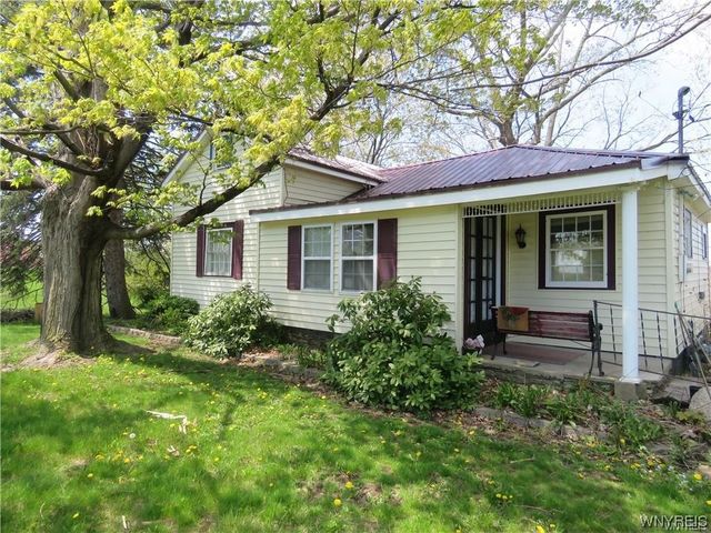 2050 Route 20, Silver Creek, NY 14136