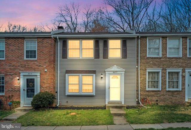 8677 Hickory Ridge Ct, Springfield, VA 22153