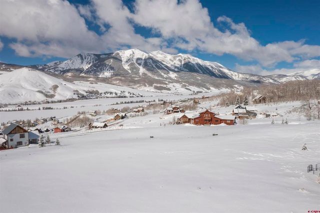 386 Anderson Dr, Crested Butte, CO 81224