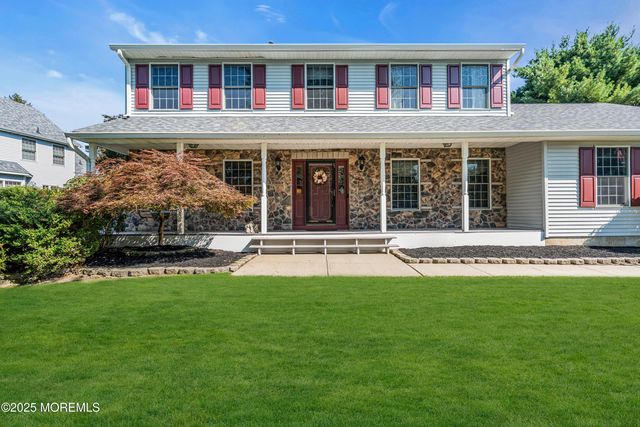 21 Cedar Inn Drive, Toms River, NJ 08755
