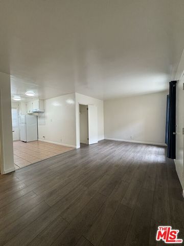 850 S  Saint Andrews Pl, Los Angeles, CA 90005