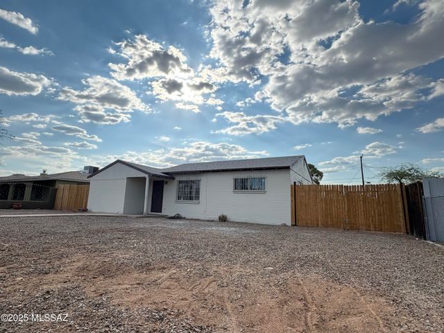 2102 S  Kelvin Stra, Tucson, AZ 85713