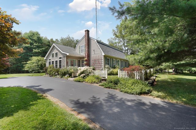 25 Barlow Cemetery Road, Woodstock Valley, CT 06282