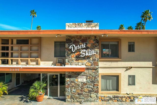 2290 S  Palm Canyon Dr #2, Palm Springs, CA 92264