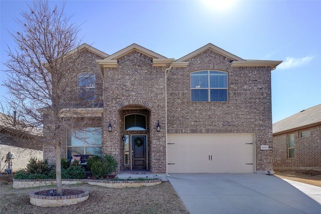 2432 Red Draw Rd, Fort Worth, TX 76177