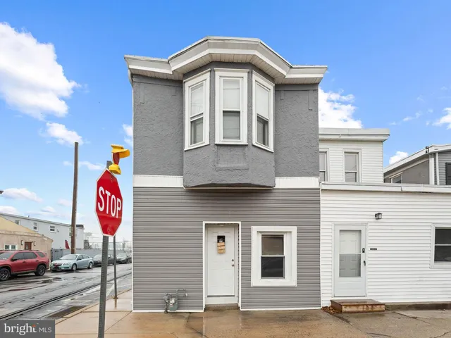 400 Market St, Marcus Hook, PA 19061
