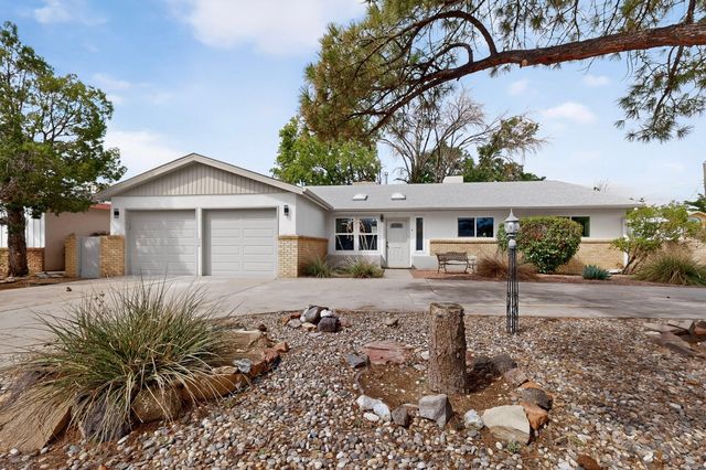 421 La Veta Dr NE, Albuquerque, NM 87108