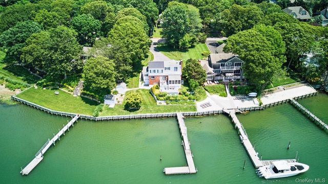 2005 Westview Drive, Mattituck, NY 11952