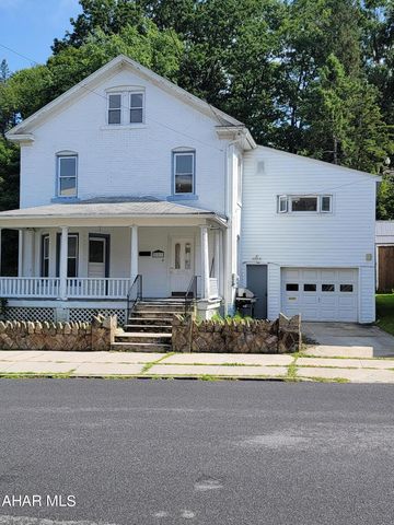 227 Powell Ave, Cresson, PA 16630