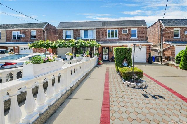 279 Throggs Neck Boulevard, Bronx, NY 10465