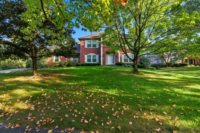 2 Clarke Ct, Cincinnati, OH 45246