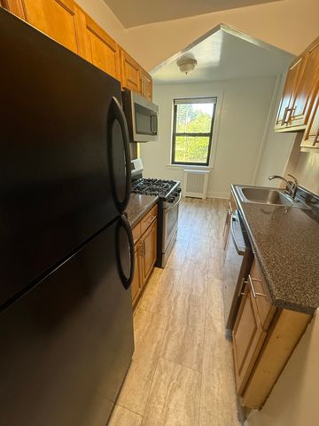 2 Undisclosed Address, Mamaroneck, NY 10543
