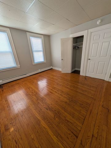 208 Sherman Ave #A44, New Haven, CT 06511