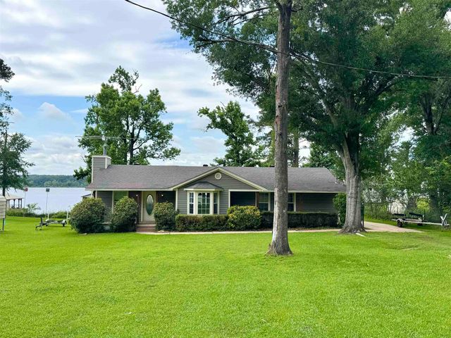 114 County Road 1751, Gary, TX 75643