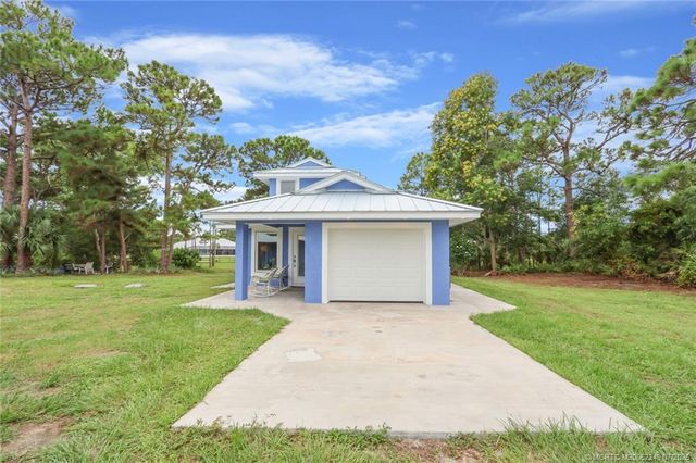 64 NE Acacia Trl, Jensen Beach, FL 34957