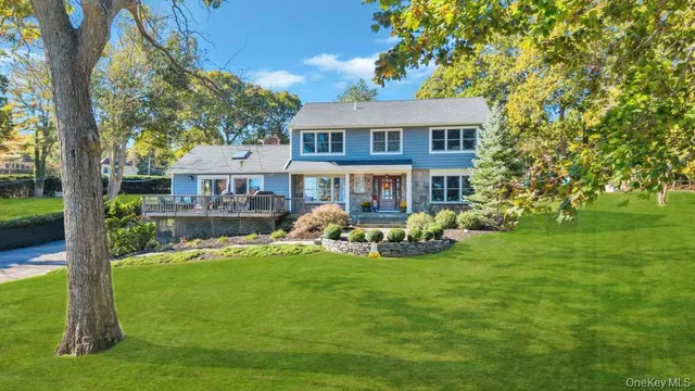 39 Bevin Road, Northport, NY 11768