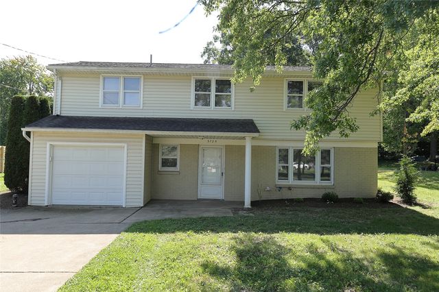 3725 W  38th St, Erie, PA 16506