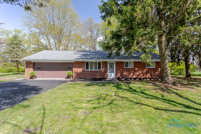 929 Raymill Rd, Holland, OH 43528
