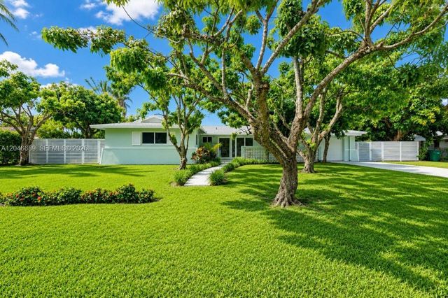 7982 SW 89th St #7982, Miami, FL 33156
