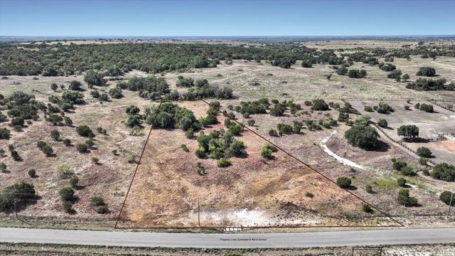130 Gilmore Ct, Lipan, TX 76462