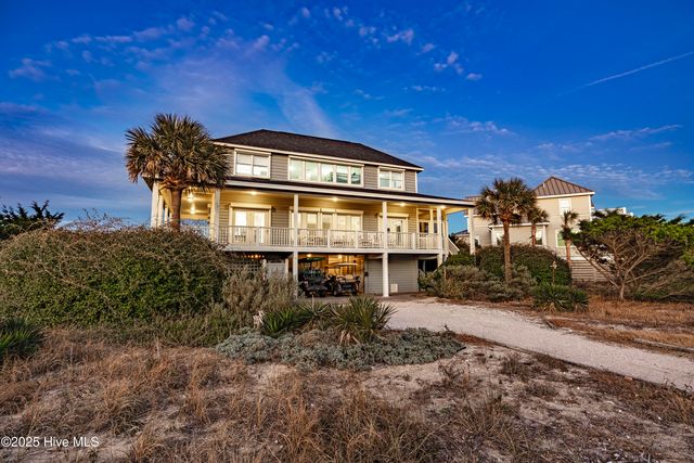 9 Peppervine Trail, Southport, NC 28461