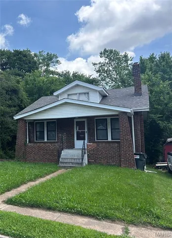 Address Not Disclosed, Saint Louis, MO 63121