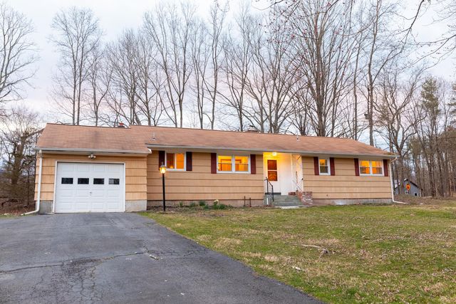 Address Not Disclosed, Saugerties, NY 12477