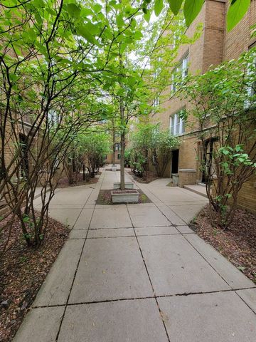 685 W  Wrightwood Ave  #1N, Chicago, IL 60614