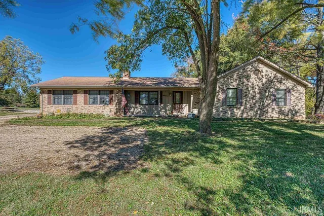 2923 W  Mill Rd, Evansville, IN 47720