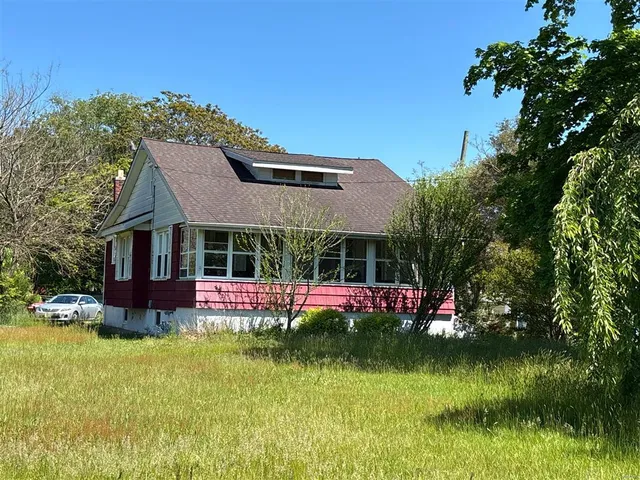 515 S  Brewster Rd, Vineland, NJ 08360