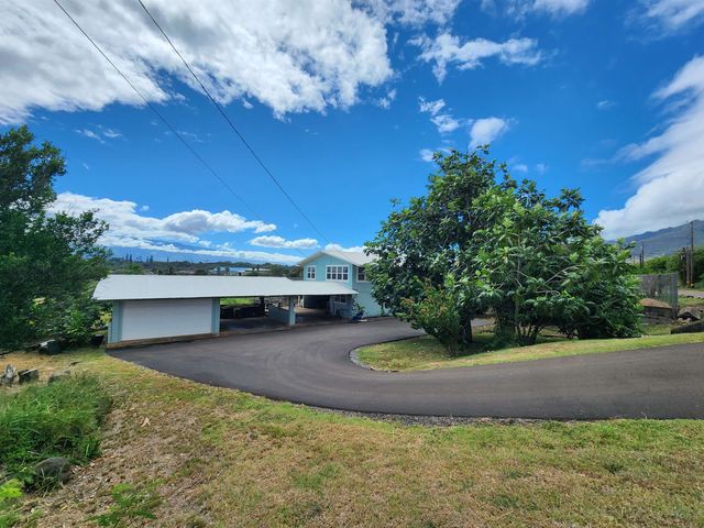 1605 Piihana Rd, Wailuku, HI 96793