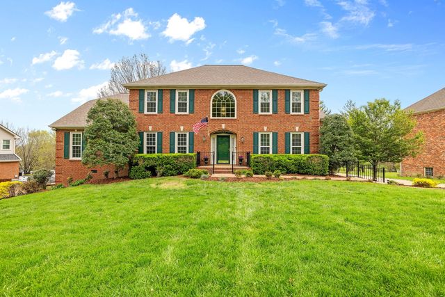 9451 Foothills Dr, Brentwood, TN 37027