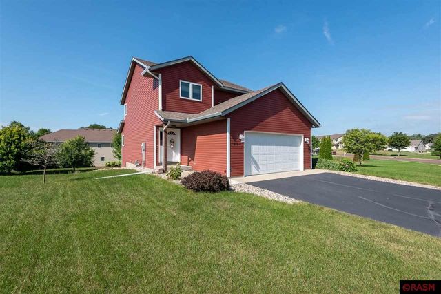 201 Tanager Rd, Mankato, MN 56001