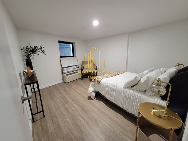 556-557 Market St #11C, Newark, NJ 07105
