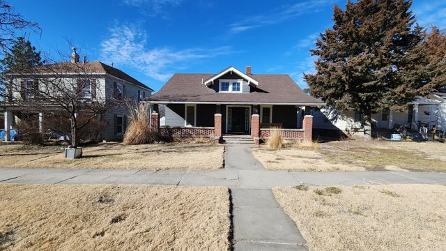 508 N  2nd Ave, Norton, KS 67654