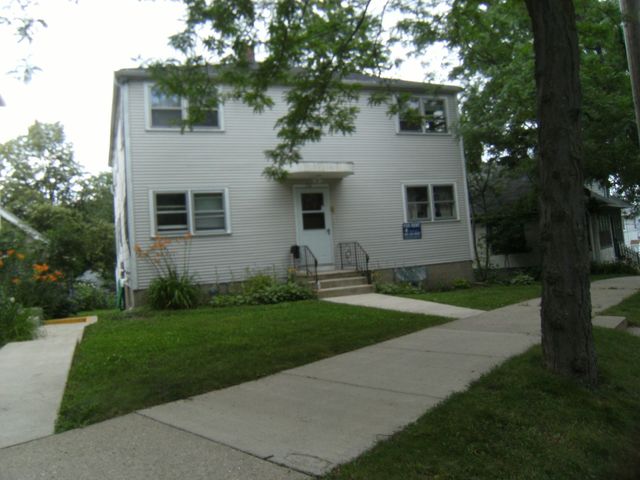 150 Division St   #5, Madison, WI 53704