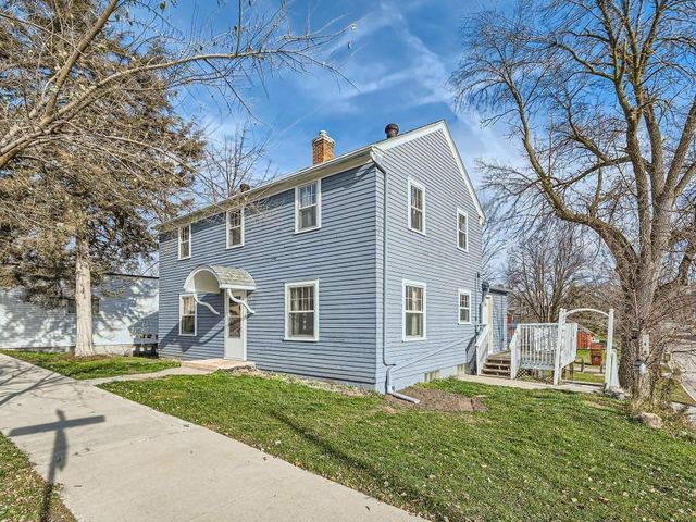 214 Main St S, Lonsdale, MN 55046