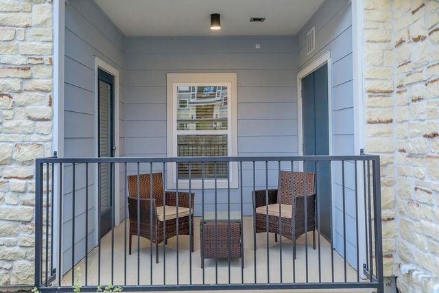7900 McKinney Falls Pkwy #3302, Austin, TX 78744
