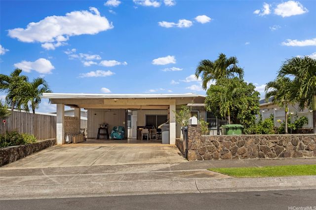 537 Kekupua St, Honolulu, HI 96825