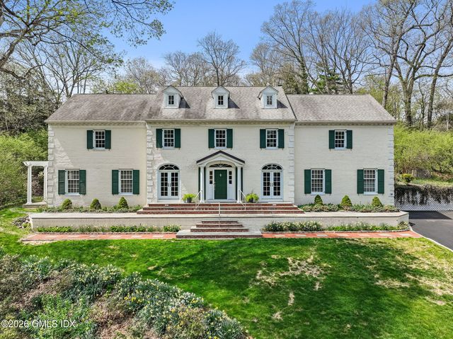 14 Upland Dr, Greenwich, CT 06831
