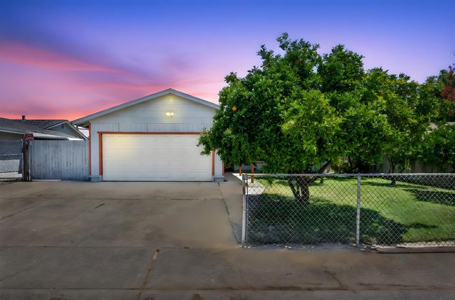 1724 Deborah Ln, Linda, CA 95901