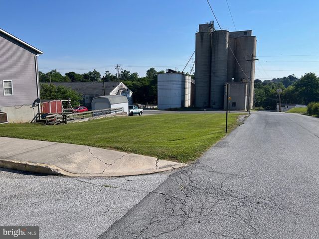 Taylor Ave, Red Lion, PA 17356