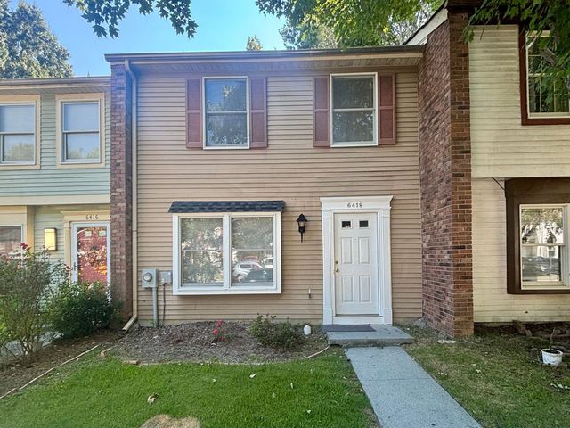 6418 Meadow Rue Dr, Peachtree Corners, GA 30092