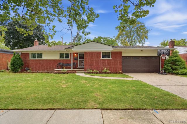 29103 Barkley St, Livonia, MI 48154