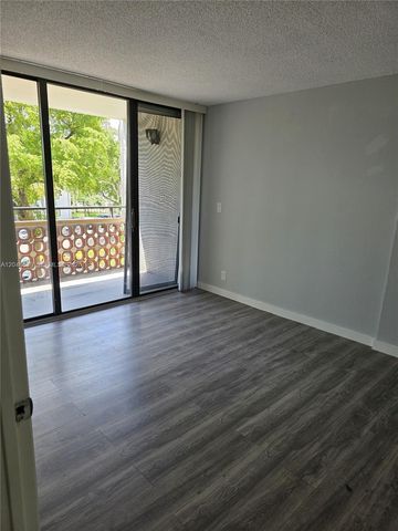 4222 Inverrary Blvd #4212, Fort Lauderdale, FL 33319